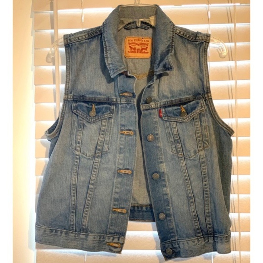 Levi Denim Vest XL